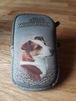 Hundepfeife - Haselnuss mit Gürteltasche mit Wildmotiven